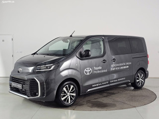 Proace Verso 2.0D 144k Family 8S Webasto