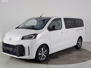 Proace Verso 2.2D 150k 8AT Business Comfort