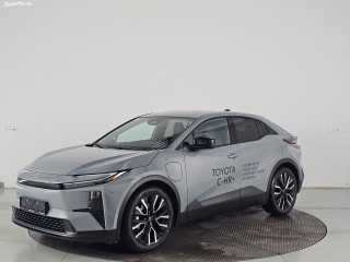 C-HR + Style Dynamic 224k 77 kWh