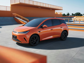 Dolphin G DM-i 212k Sport 18kWh